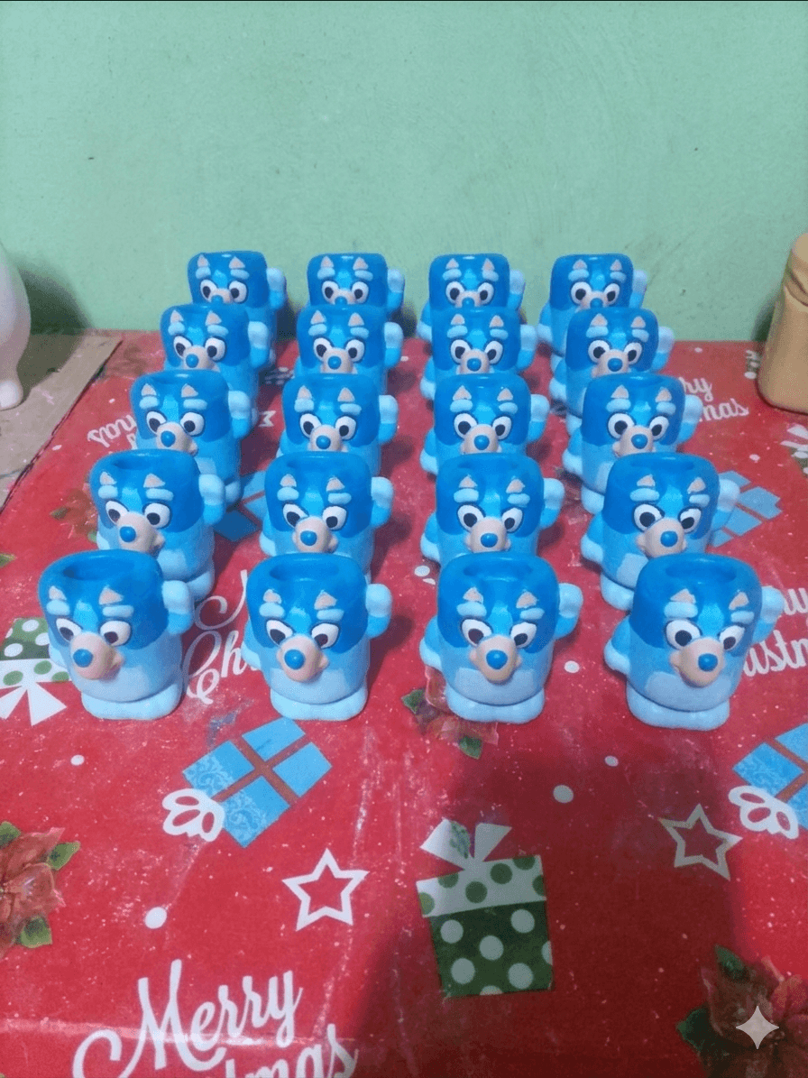 Portalápices artesanal con diseño de Bluey